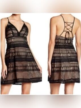 ASTR THE LABEL Crochet Strappy Back Fit & Flare Dress Size M